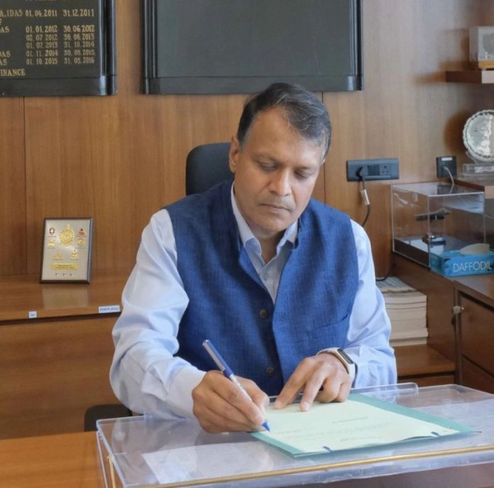 Vishvajit Sahay appointed Secretary Defence Finance India