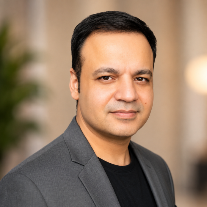 Ashish Sikka elevated as Executive Director at Lenovo after a 21-year leadership journey across commercial strategy, SMB business, tablets, and enterprise sales.