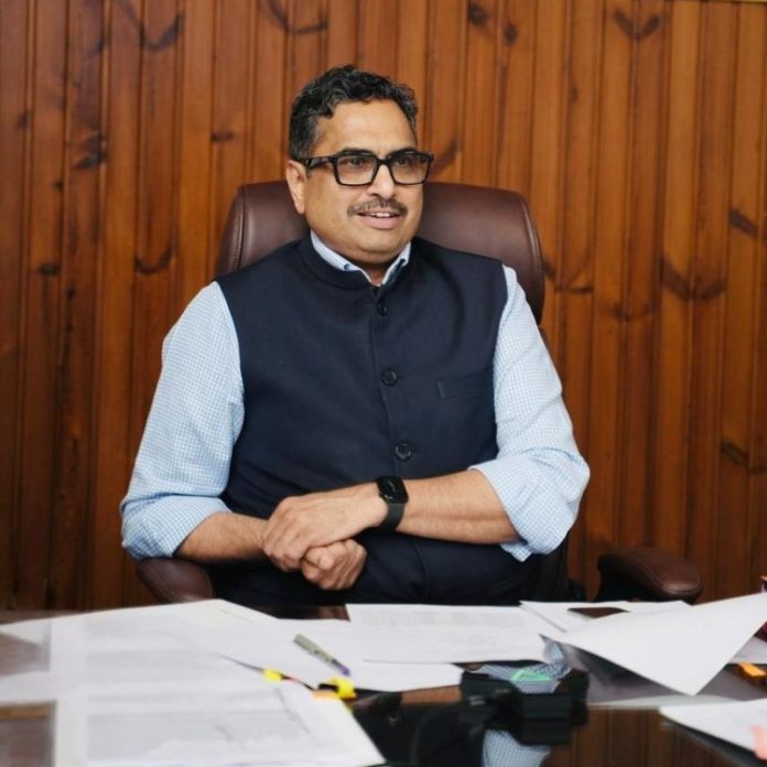 Sanjay Jaju assumes charge as Chief Secretary of Telangana